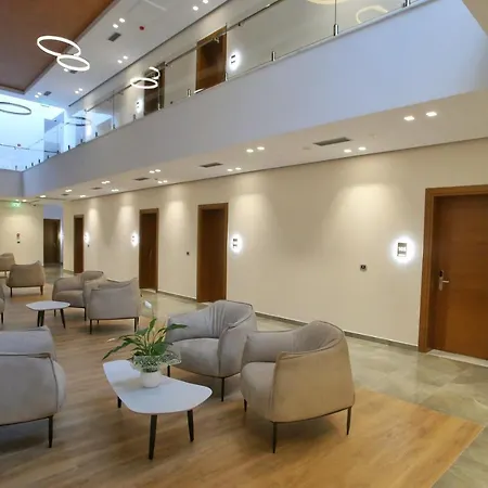 Portik Hotel 4*