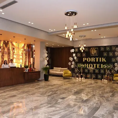 Portik 4* Berat
