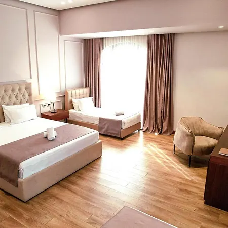 Portik Hotel