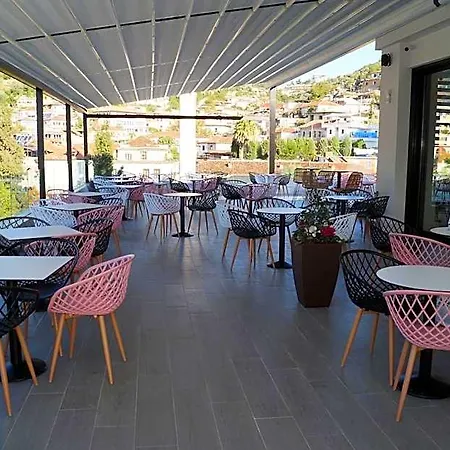 Hotel Portik 4*