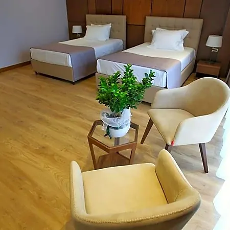 Portik Otel Berat