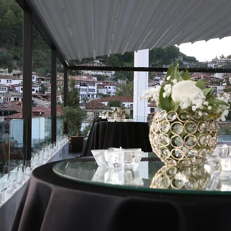 Hotel Portik Berat