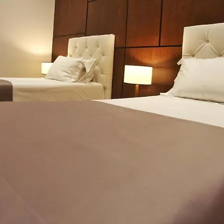 Portik 4* Berat