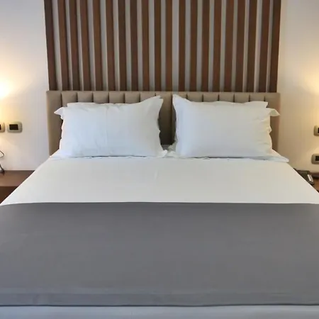 Portik 4* Berat