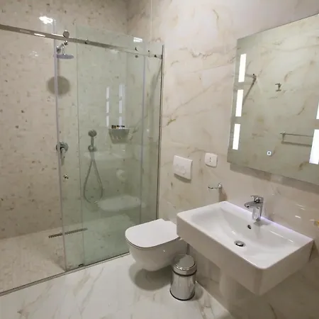 Portik מלון בראט