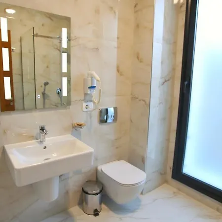 מלון Portik בראט